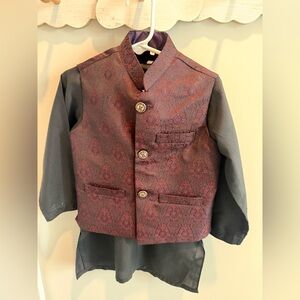 Toddler Boys 2T Black Pakistani Kurta Pants set with Maroon Vest